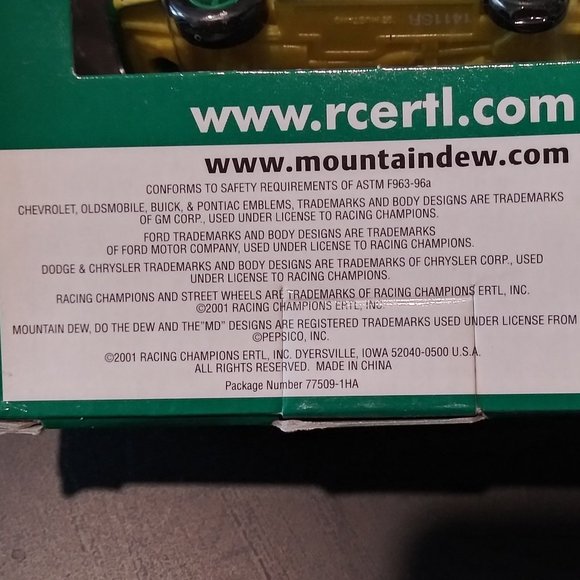 2001 Racing Champions Street Wheels 5-Pack of Mountain Dew Cars New. - Picture 6 of 13